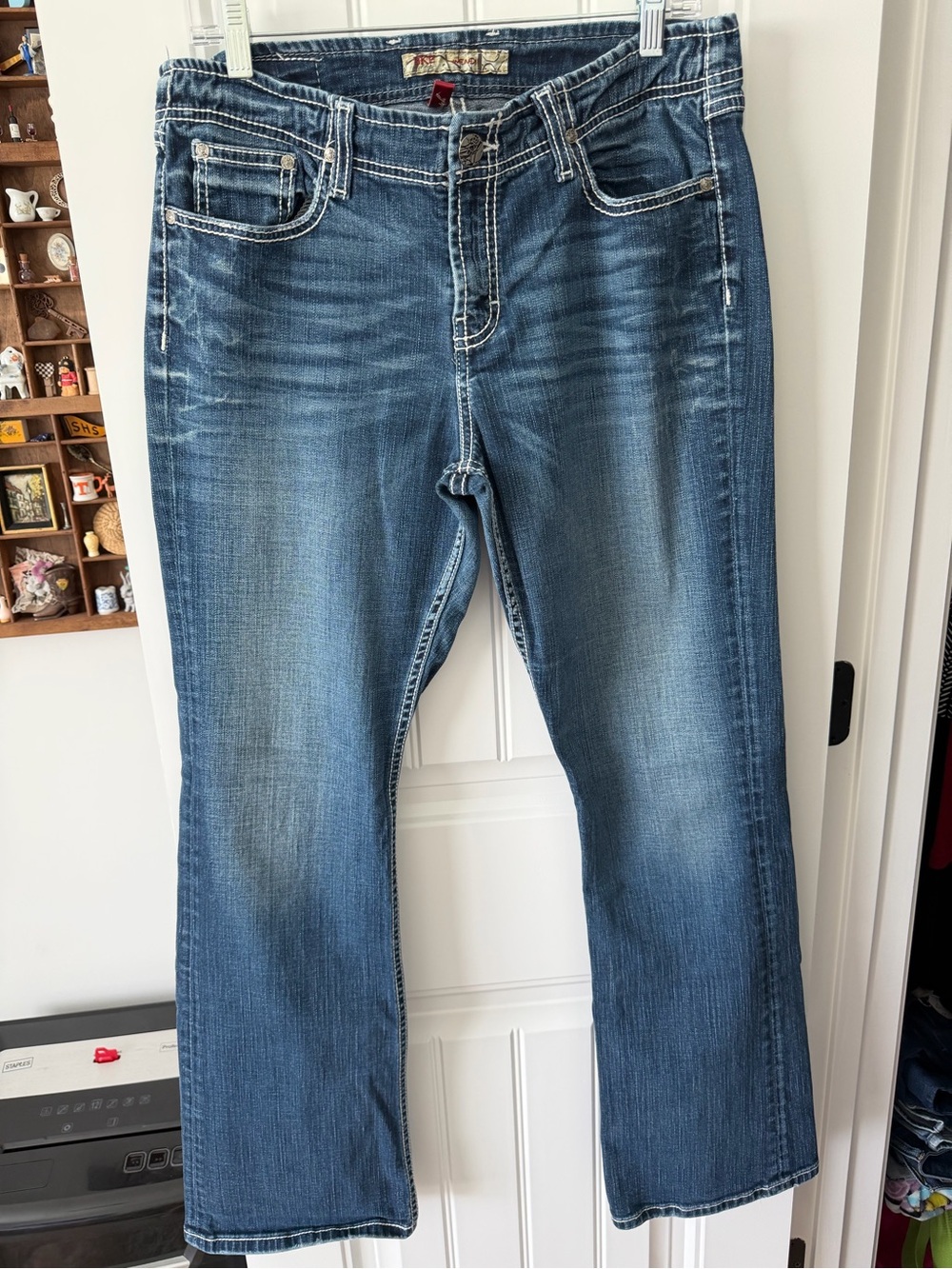 BKE Women’s Bootcut Jeans in Medium Blue Wash
